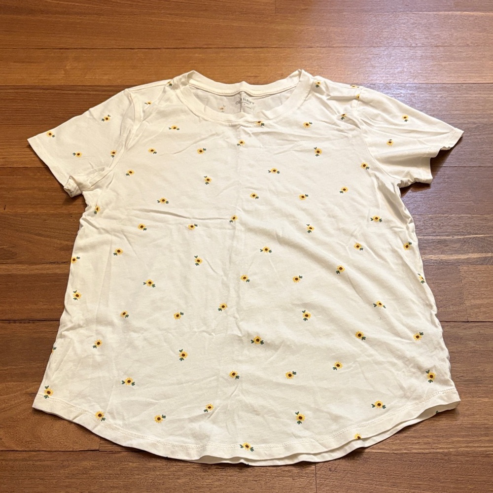 Old Navy Sunflower Print Tshirt